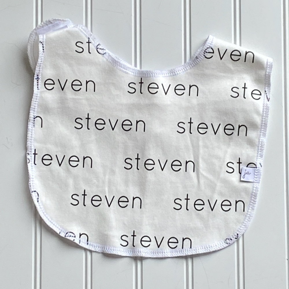 Jennifer Ann Organic Personalized Steven Bib, NWT